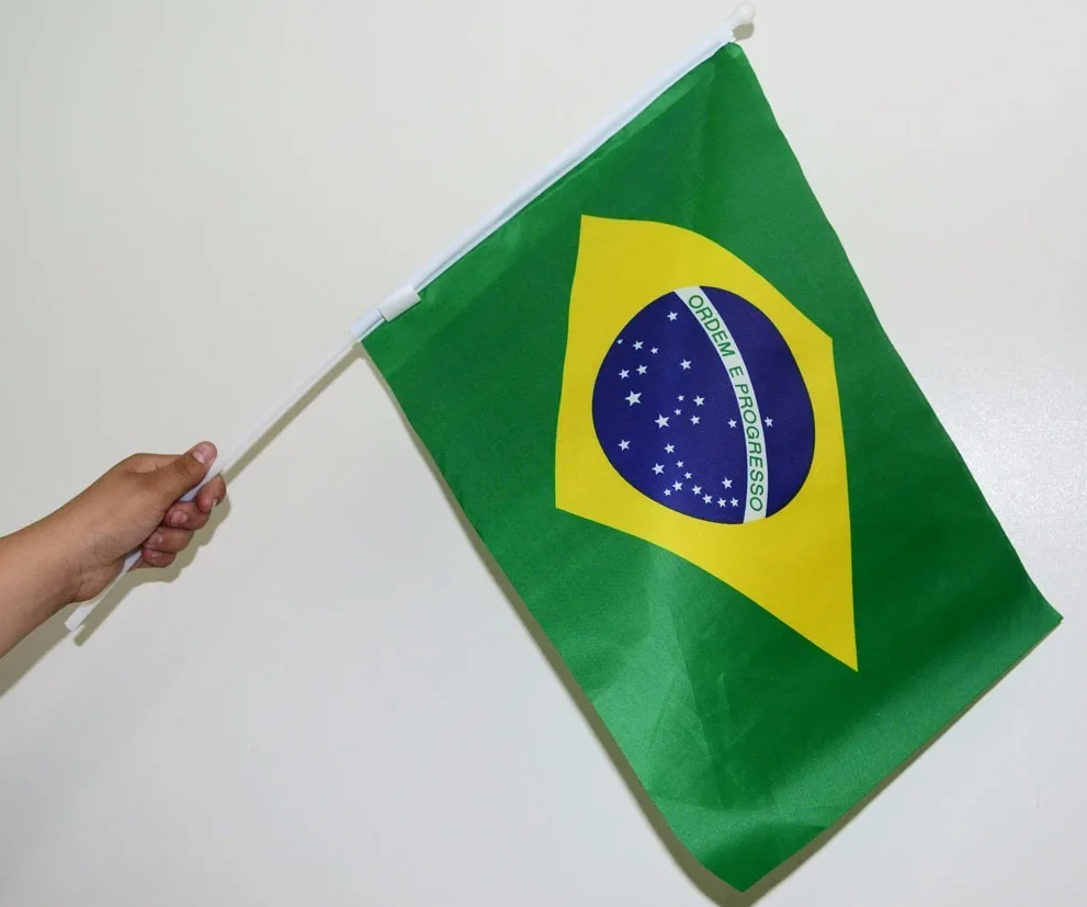 Mais cinco praias brasileiras vão receber certificado Bandeira Azul