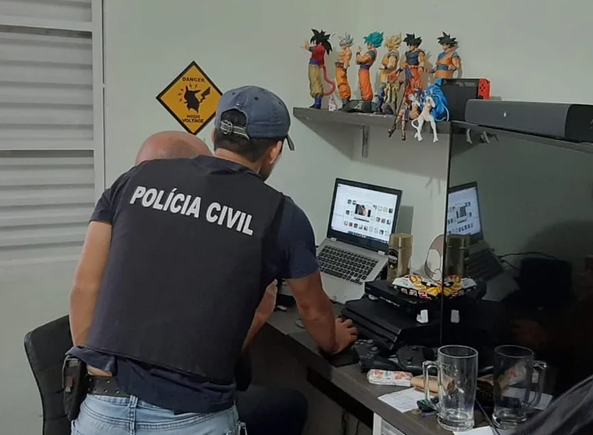 Operação prende 14 pessoas em várias cidades do Paraná por pornografia infantil na internet