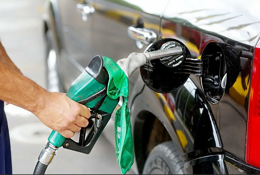 Preço da gasolina sobe na primeira quinzena de outubro